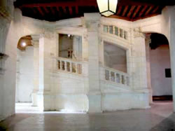 Double helix staircase