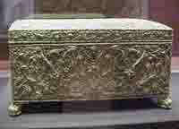 gold treasure box