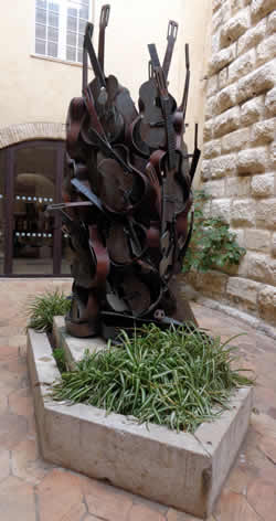 sculpture picasso