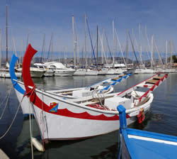 joust boats
